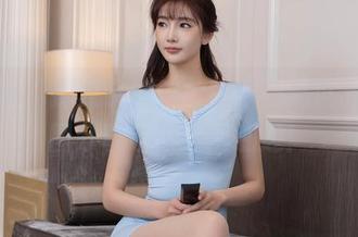秀人网 - 探索奈奈Fox的双马尾世界，套图分享让你心跳加速！