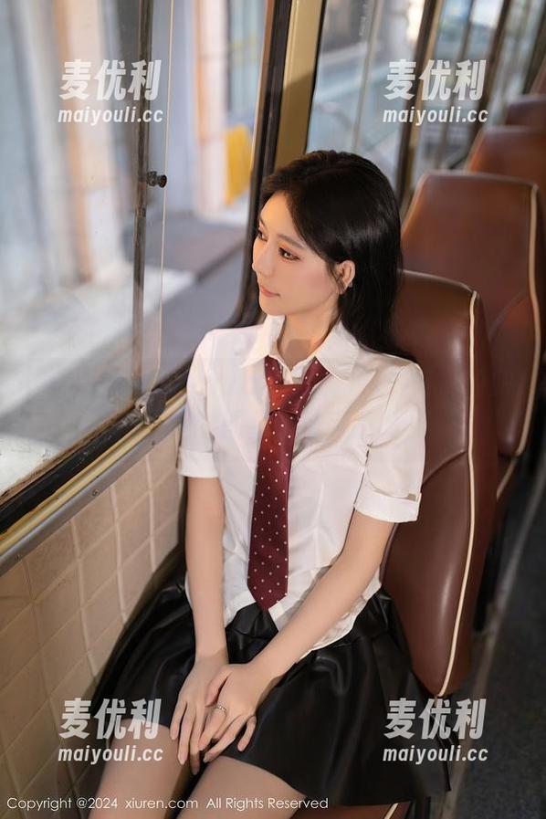 秀人网 - 安然anran女友：把美好尽收眼底，超赞图片，动手下载！-麦优利