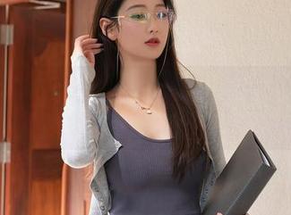 秀人网 - 林若凡F的连体衣揭秘：这张图片下载了只会让你想BUY！