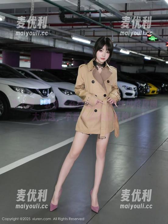秀人网 - 软软子在线出没：肉丝风格原图大放送，不看会后悔的那种！-麦优利