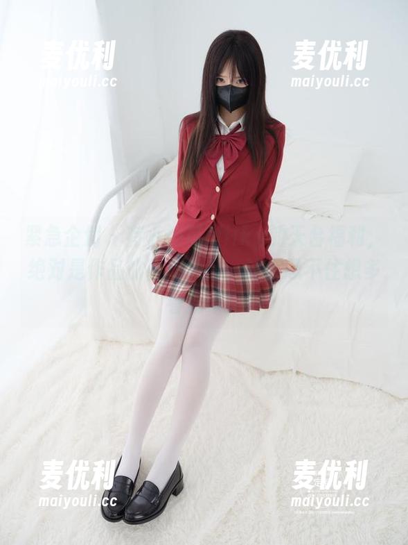 紧急企划 - 有小奶糕Milky的天台福利，绝对是作品的隐秘角落，让你忍不住想多看几眼！-麦优利