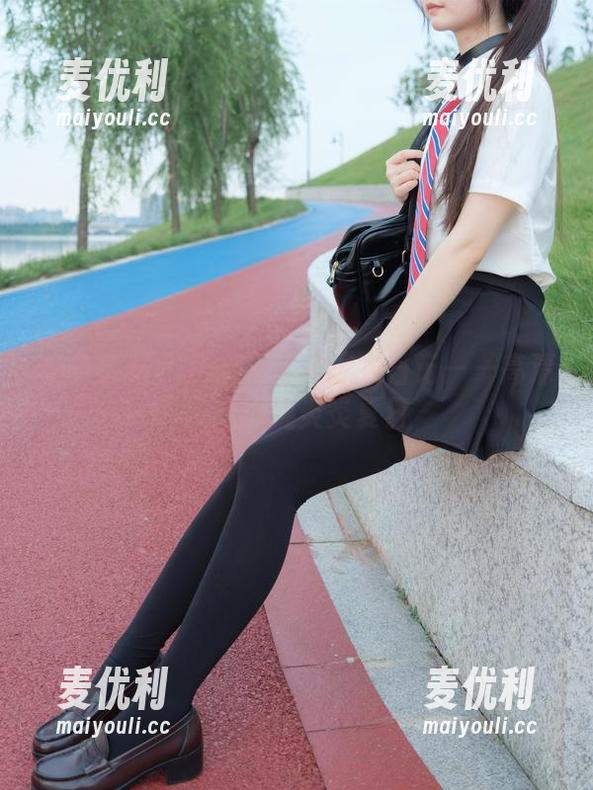 紧急企划 - 捞出小恩的泳衣日记——高清作品捕捉炎炎夏日-麦优利