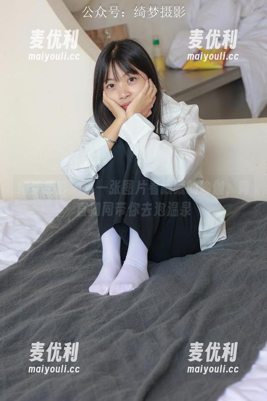 绮梦摄影 - 选一张图片看曦曦的瑜伽，简直如同带你去泡温泉-麦优利