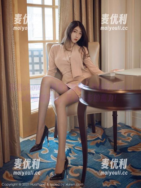 花漾show - 图集全解密！柴婉艺Averie的瑜伽姿势，配合光影的魔力！-麦优利