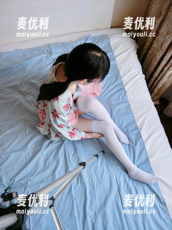 西尔酱的美脚，这私房图包让你自信满满！-麦优利