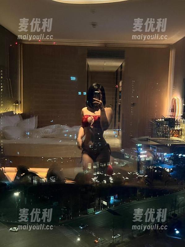 微密圈 - 迷失在詹詹的裸足世界，福利图片带你遨游！-麦优利