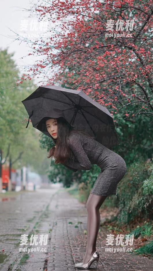 微密圈 - 辣妈女神的全套内衣作品，穿对了就能让你一秒变身‘辣’的代言人！-麦优利