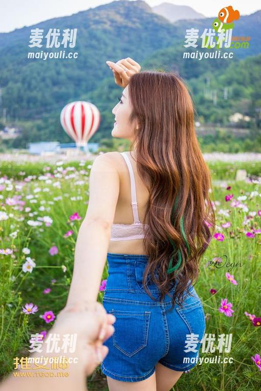 青豆客 - Ann尤美美腿：高清写真让人忍不住想多看几眼-麦优利