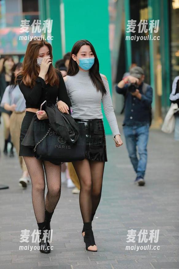 魔镜街拍 - 跟着艾小青一起，变身旗袍女神！满满分享的街拍套图等你来！-麦优利